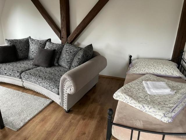 Sancta Katharina Guest House Rozvadov Luaran gambar