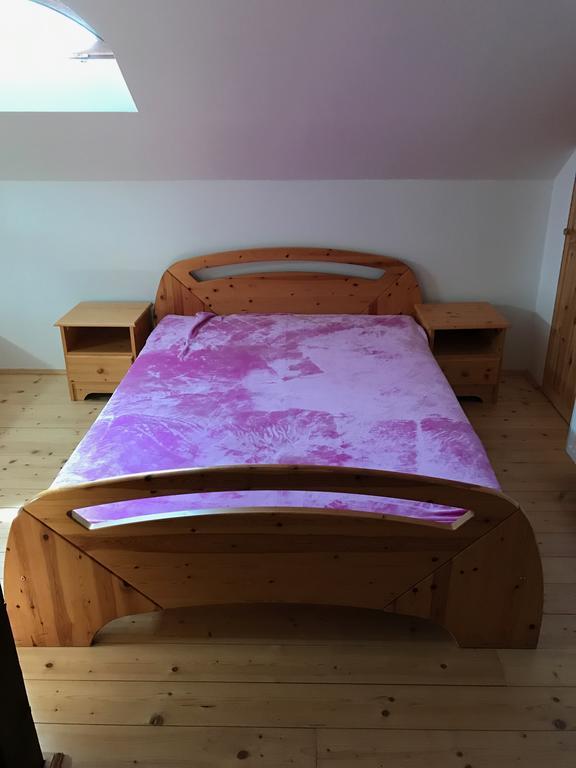 Sancta Katharina Guest House Rozvadov Luaran gambar